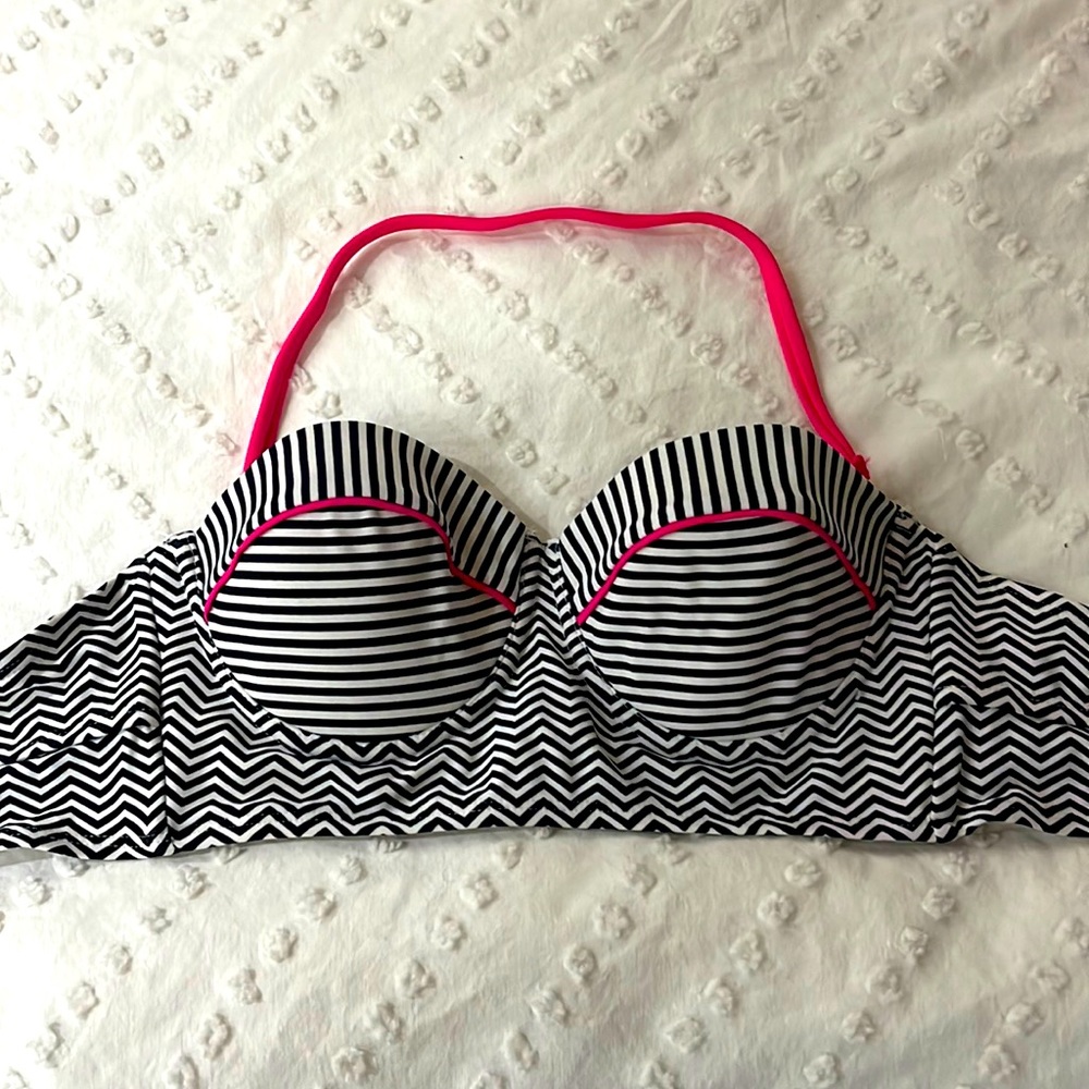 Black White Pink Bikini Top.  Size Small